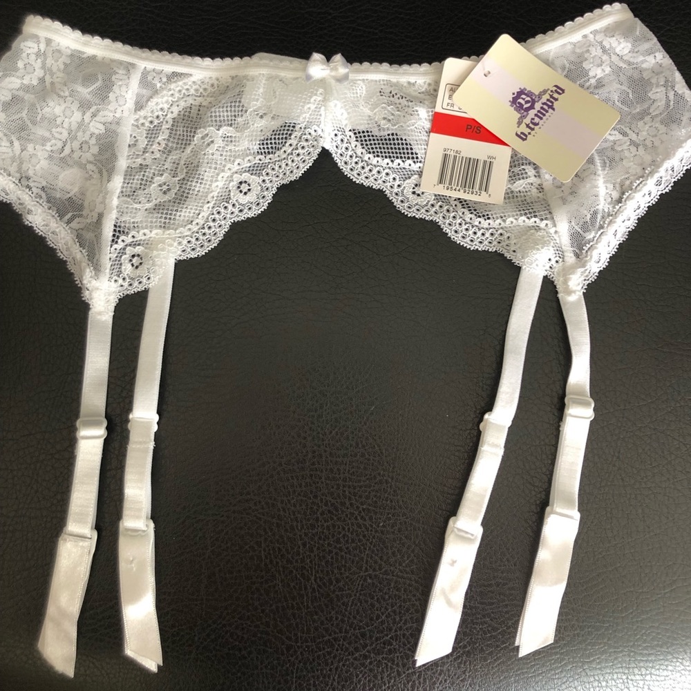 btempt’d Lace Garter Belt